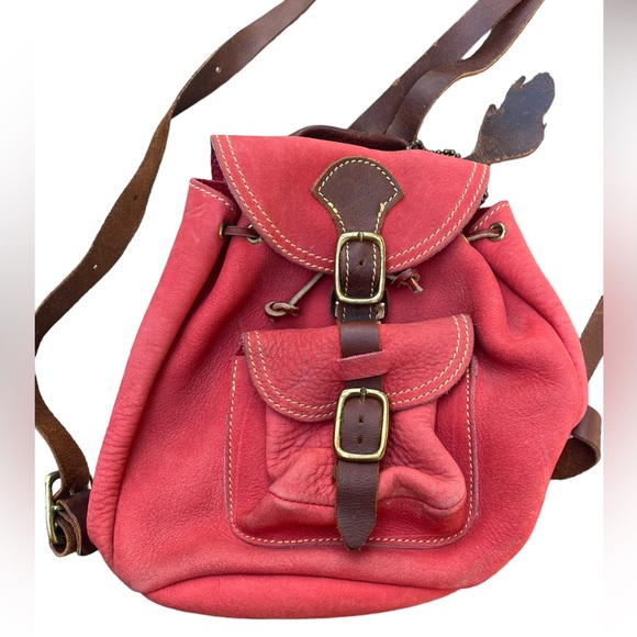 Roots small Vintage Leather Backpack - Picture 2 of 9